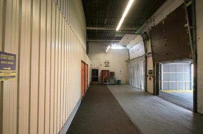 Storage Units at Montreal Mini Storage - ANJOU - 7761 Rue Jarry Est , Montreal, QC